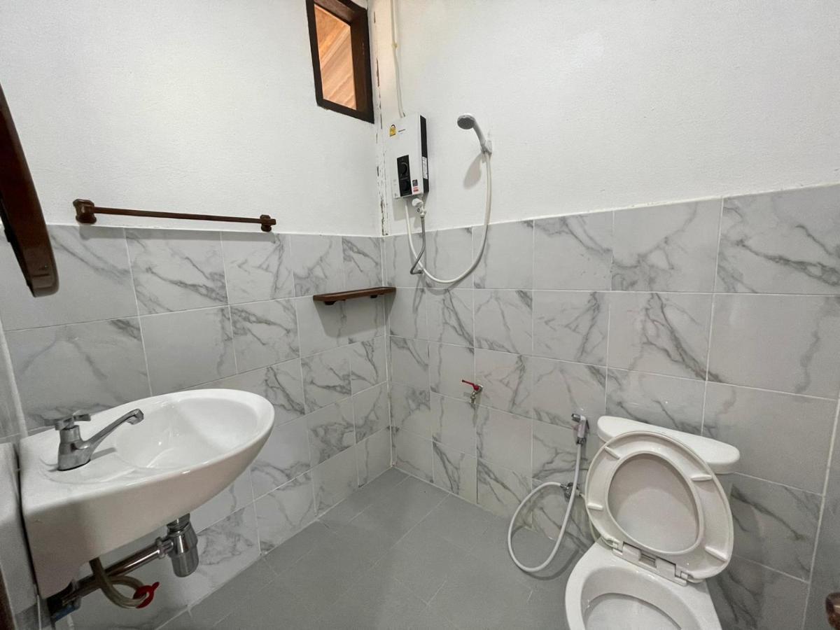 Konglor Khamchalern Guesthouse And Restaurant Ban O Exterior photo